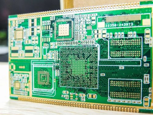 Les dernières nouvelles de société environ Compression des PCB multicouches