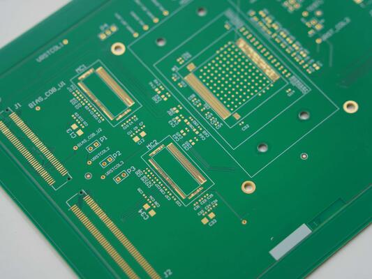 Bon prix HDI PCB Featuring with Minimum Line Space 0.075mm Ideal for Complex Circuit Designs en ligne